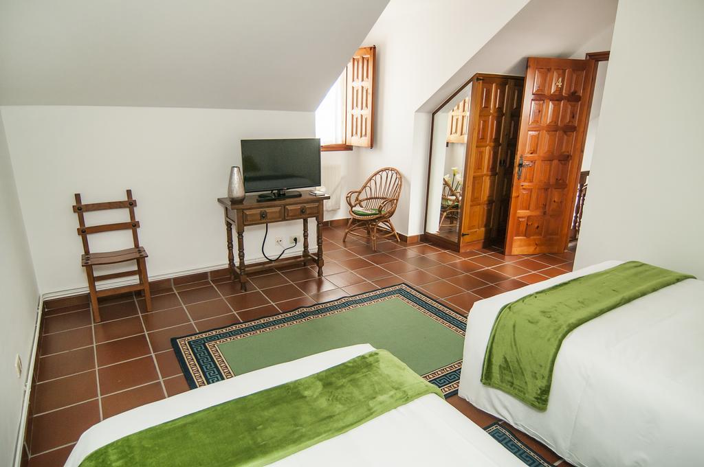 Hotel Rectoral De Areas Tui Exterior photo